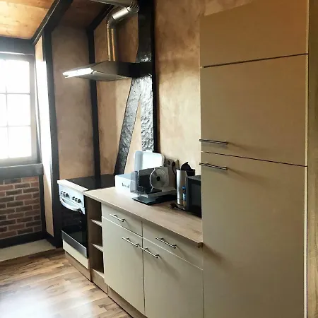 Apartamento Romantische Ferienwohnung GERICHTSSTUBE im Rittergut Leppersdorf bei Radeberg für 6 Pers Wachau