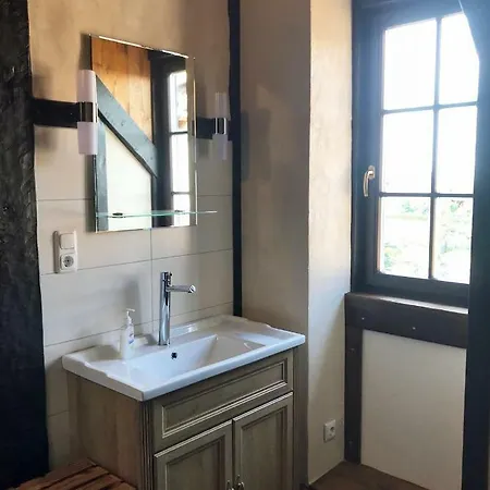 דירה Romantische Ferienwohnung Gerichtsstube Im Rittergut Leppersdorf Bei Radeberg Fuer 6 Pers Wachau