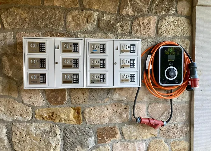 Apartment Romantische Gerichtsstube Im Rittergut Leppersdorf Bei Radeberg Fuer 6 Pers *