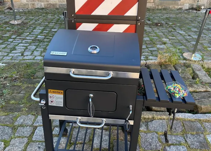 Apartment Romantische Gerichtsstube Im Rittergut Leppersdorf Bei Radeberg Fuer 6 Pers *