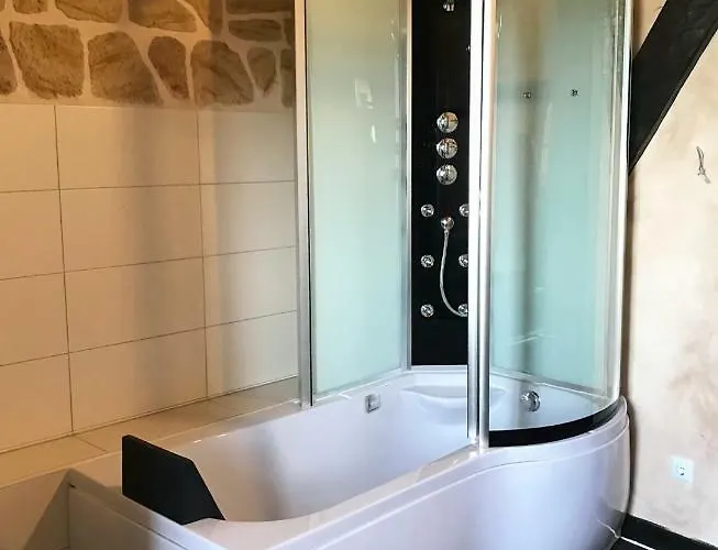 Apartment Romantische Gerichtsstube Im Rittergut Leppersdorf Bei Radeberg Fuer 6 Pers Wachau